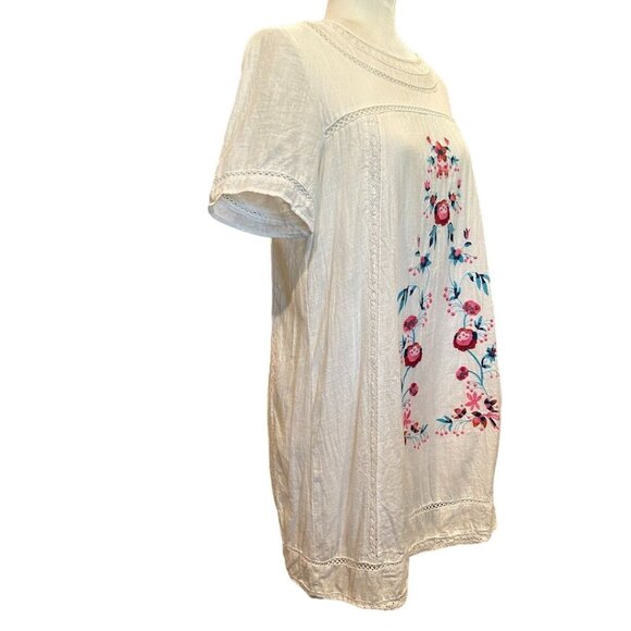 Pink Lily White Floral Embroidered Dress Size S Short Sleeve‎ - Picture 3 of 8